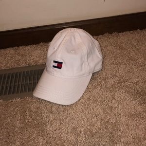 🔴Tommy Hilfiger Hat